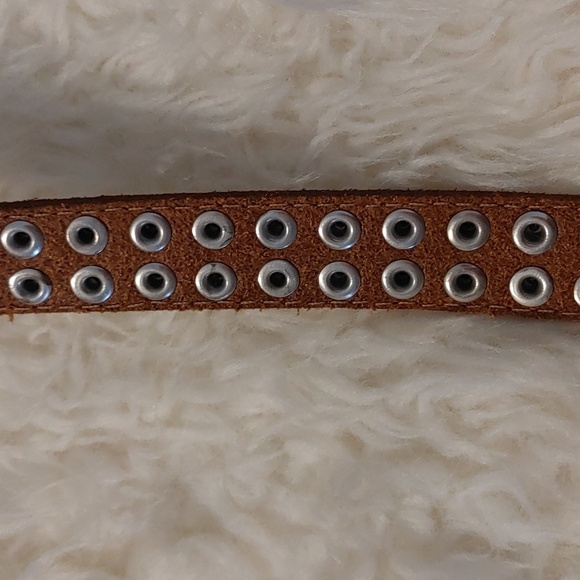 Tan Leather studded Belt - Picture 5 of 9